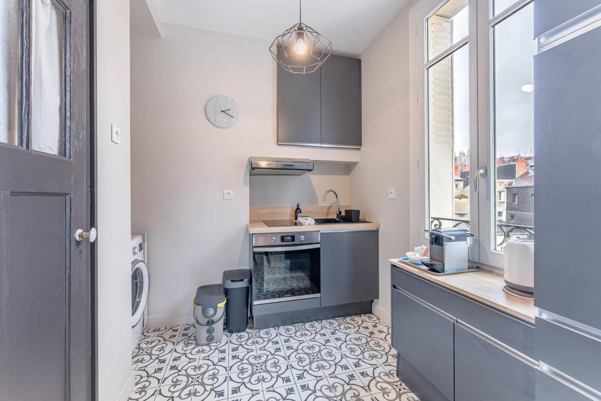 Le Petit Bacchus - Au Coeur De Nantes Apartment Bagian luar foto