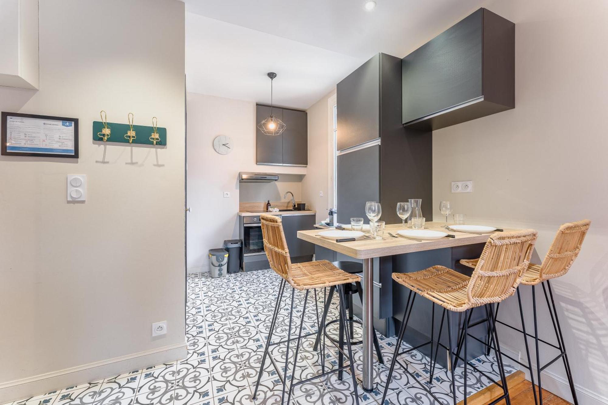 Le Petit Bacchus - Au Coeur De Nantes Apartment Bagian luar foto